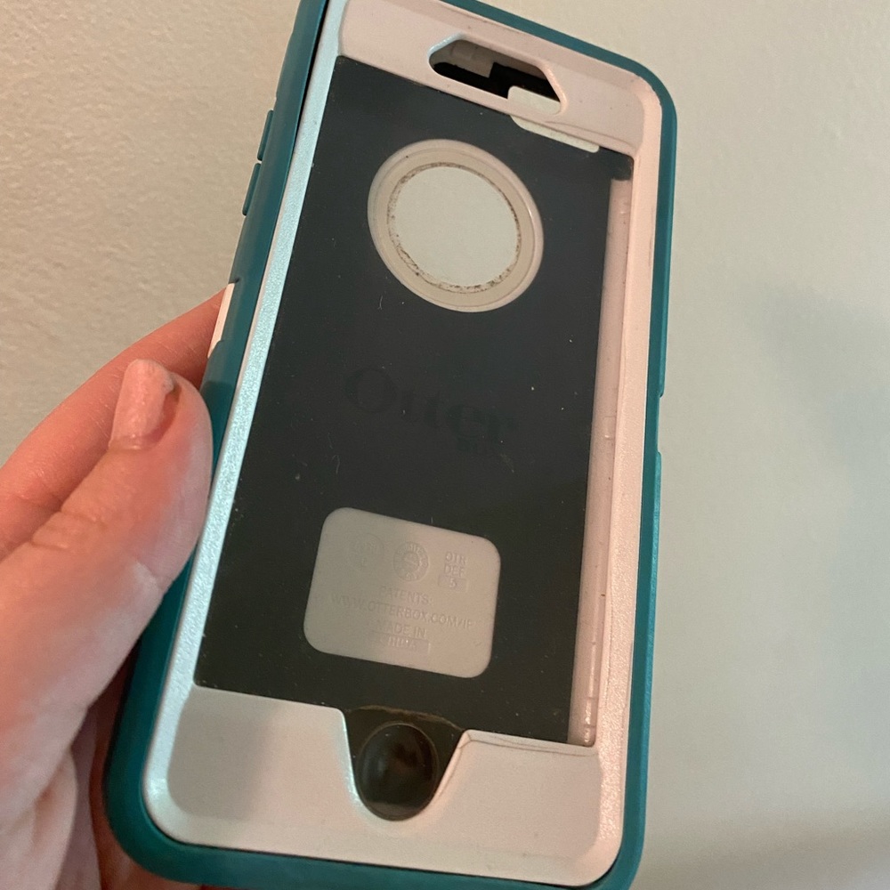 Otter box 6s case